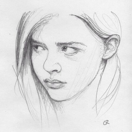 Хлоя Морец портрет карандашом