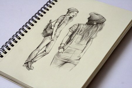 Скетчбук карандашом