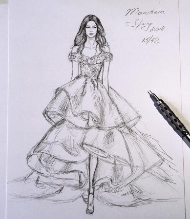 Эскиз девушки в платье