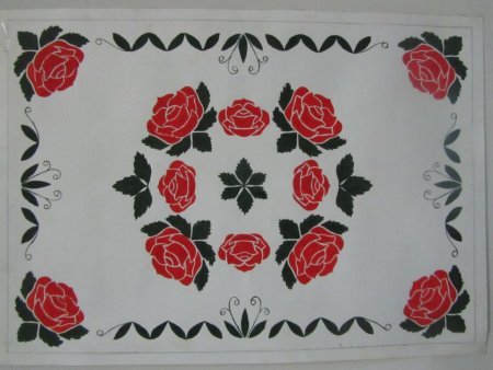 Орнамент на скатерти