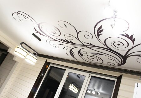 Подвесные потолки с узорами
