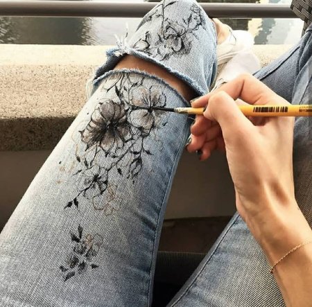 Рисование на джинсах