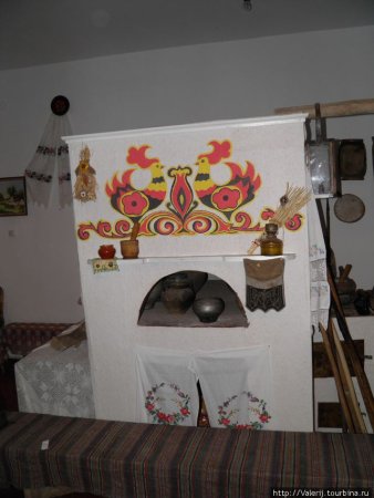 Расписная печь русская