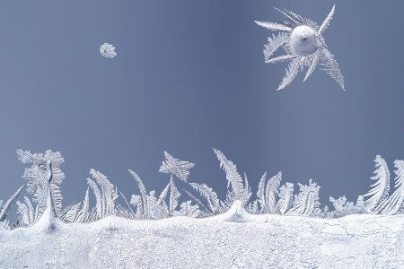 Зимний пейзаж на стекле