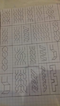 Косичка на полях тетради