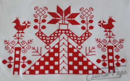 По мотивам народной вышивки