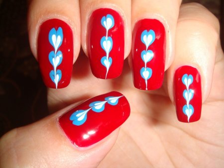 Рисование иголкой на ногтях