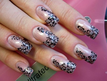 Роспись ногтей кружево