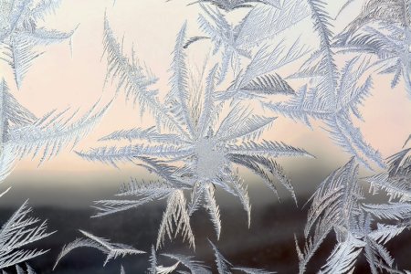 Морозные узоры на окне рисование