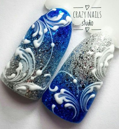 Зимние вензеля на ногтях