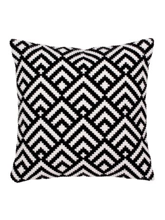 Подушки с узорами