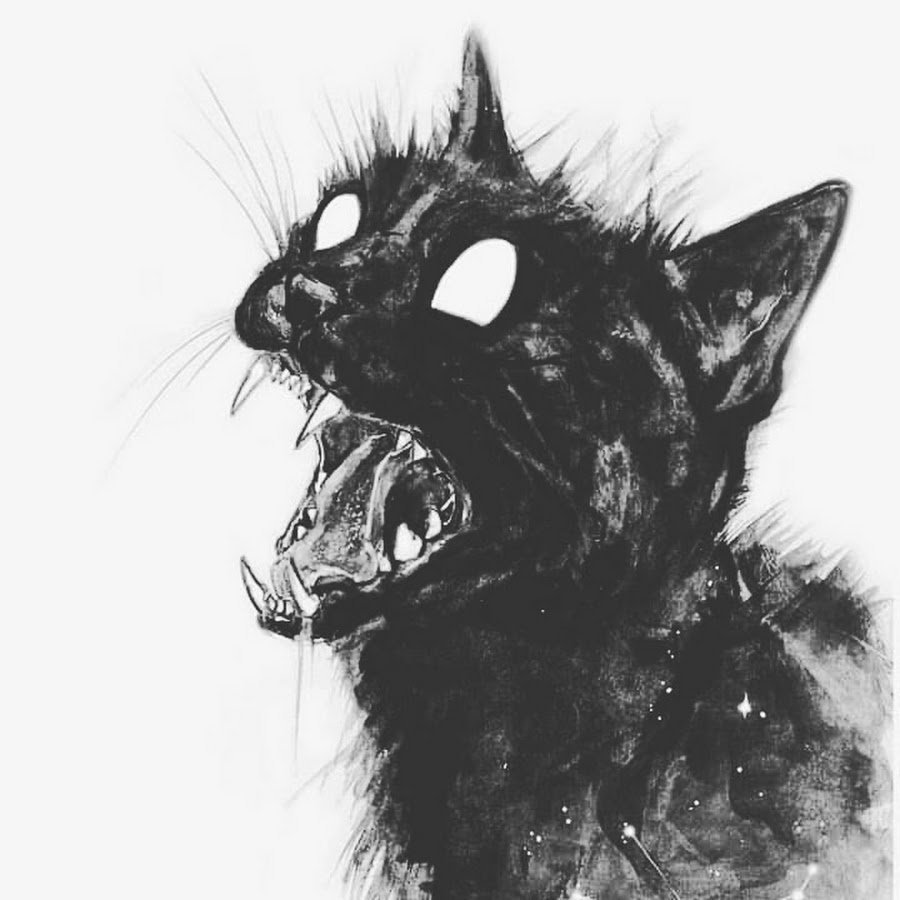 Страшная черная кошка
