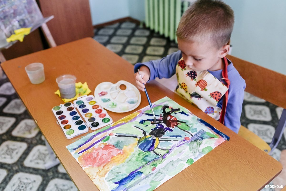 Арт терапия занятия с детьми. Рисование в детском саду. Рисование для дошкольников. Рисование в ДОУ. Рисование в садике.