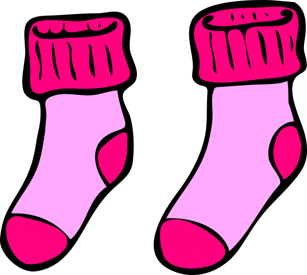 Картинка носки для детей на прозрачном фоне. Носочки мультяшные. Носок мультяшный. Носки на белом фоне. Носки без фона.