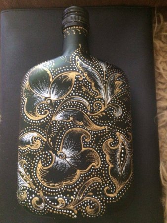 Точечная роспись бутылок