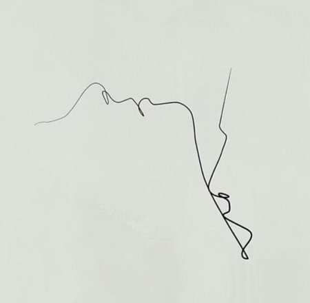 Девушка одной линией