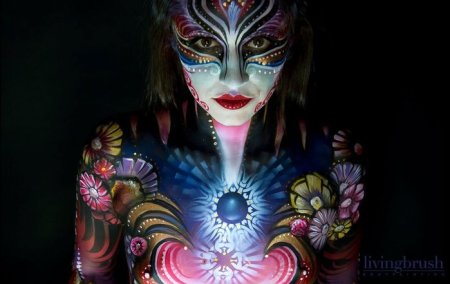 • Роспись по телу, лег-арт, бодипейнтинг