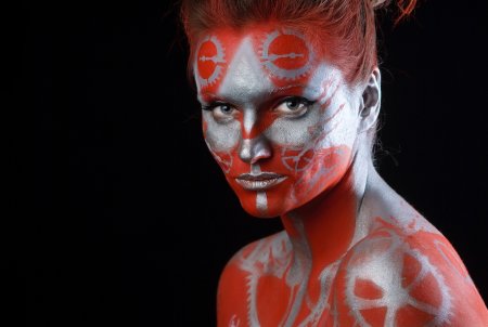 Сандра Беккер боди арт