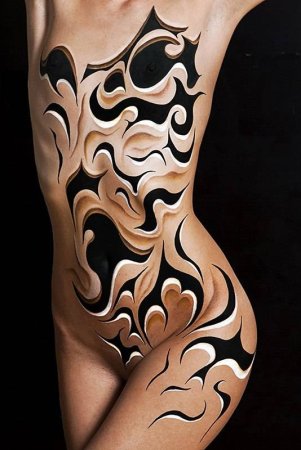 Необычный бодиарт