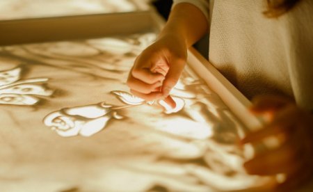 Рисование песком