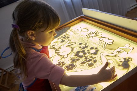 Рисование песком для детей