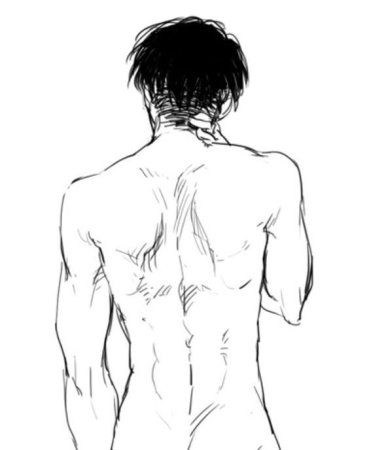 Леви Аккерман со спины