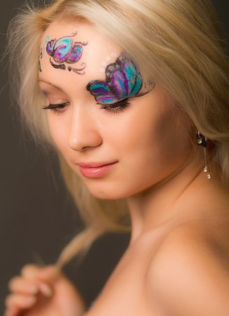 Бодиарт на лице