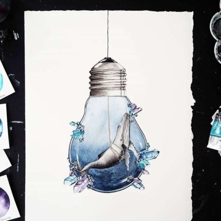 Кит в лампочке