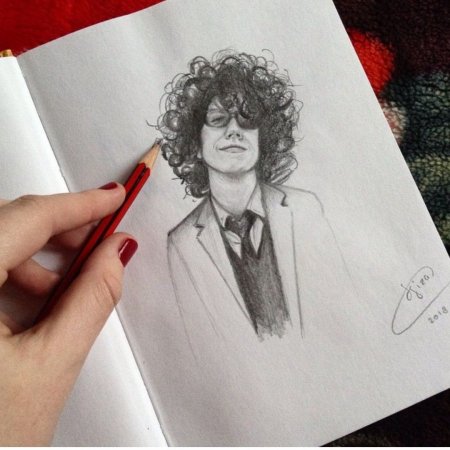 Лаура Перголицци рисунок