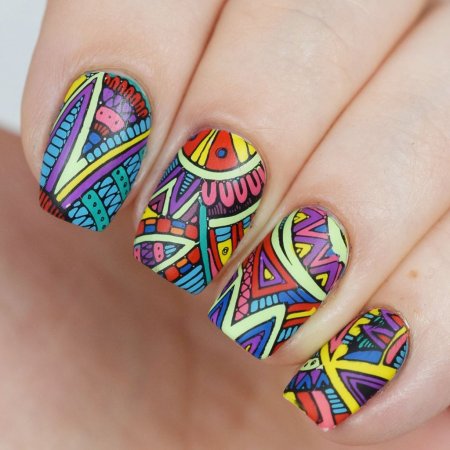 Необычный маникюр