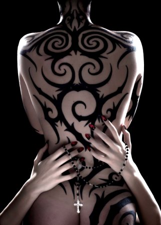 Боди арт тату