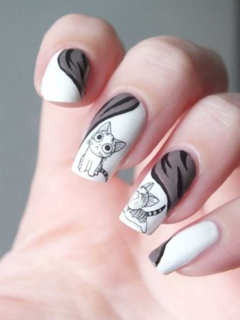Маникюр с рисунком