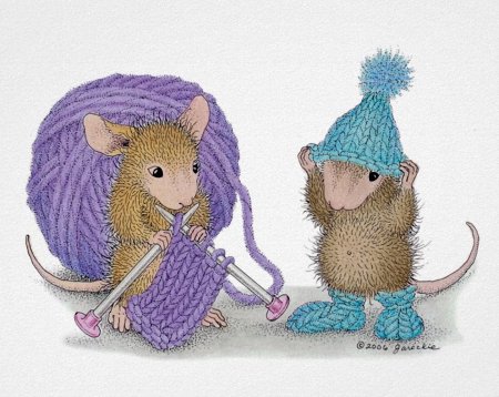 Мышка рукодельница