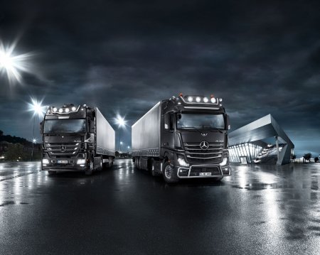 Мерседес Актрос Скания