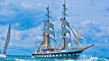 Парусник обои