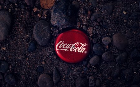 Изображение брендов для рабочего стола