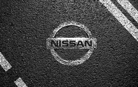 Nissan заставка