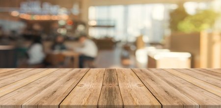 Красивая поверхность стола