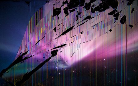 Разбитый экран телевизора