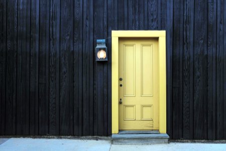 Красивые двери