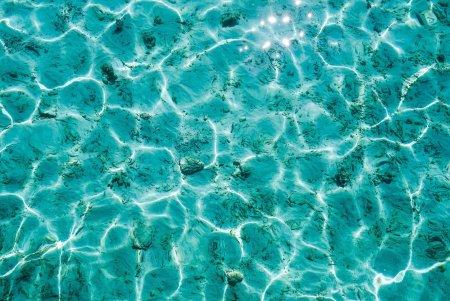 Бирюзовая вода