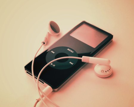 Плеер с наушниками