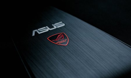 ASUS ROG 4k карбон
