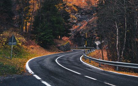 Извилистая дорога