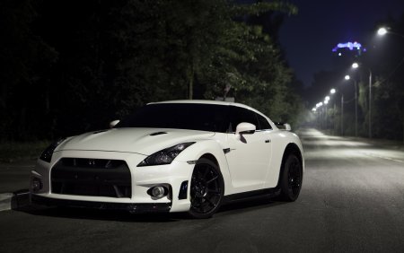 Nissan GTR r35 4к