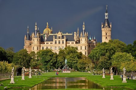 Замок в Шверине, Германия