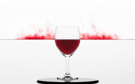 Вино Минимализм