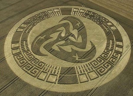 Пейзаж с собакой