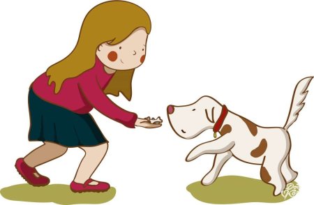 Девочка кормит собаку