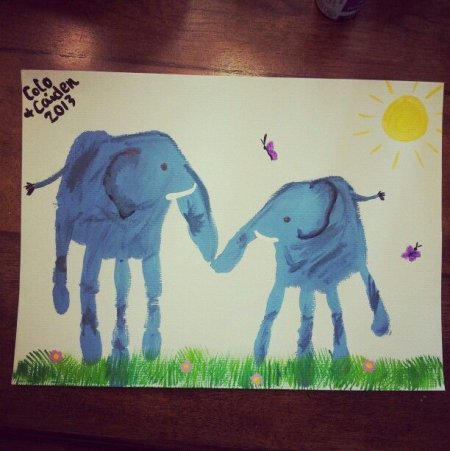 Динозавр из ладошки